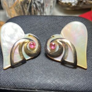 Elegant Gold and Pink Heart Earrings